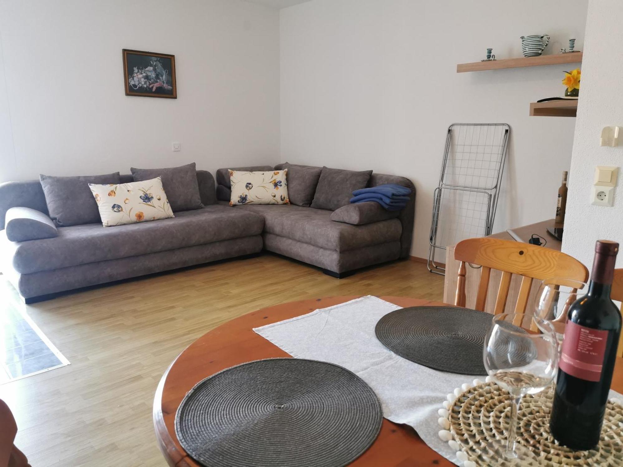 Apartmani Gabi Cesarica Exterior foto