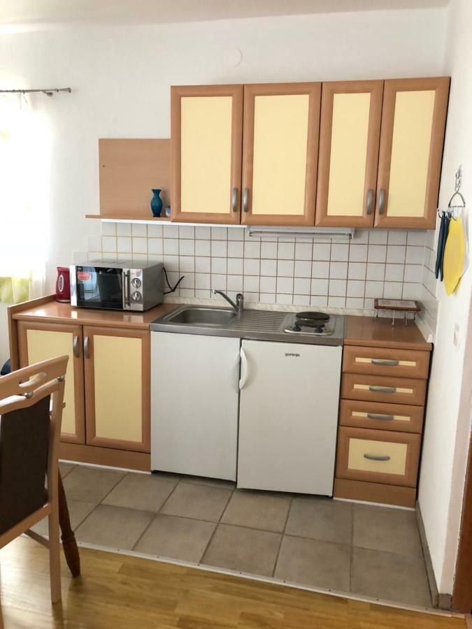 Apartmani Gabi Cesarica Exterior foto