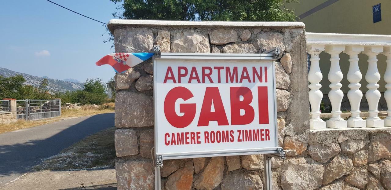 Apartmani Gabi Cesarica Exterior foto